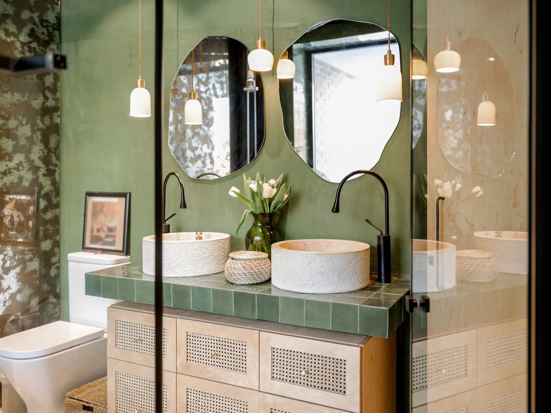 Our Favorite Green Bathrooms